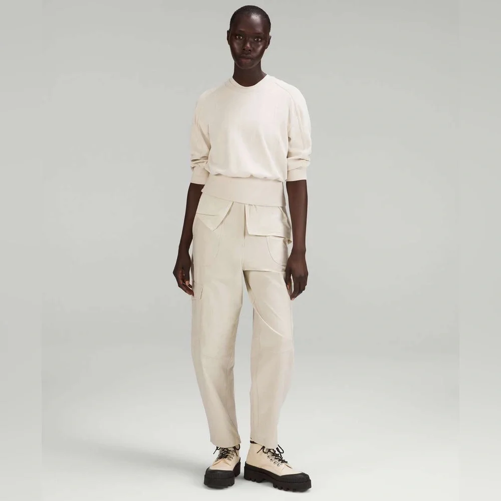 Lululemon Light Utilitech Cargo Pocket High-Rise Pant Natural Ivory